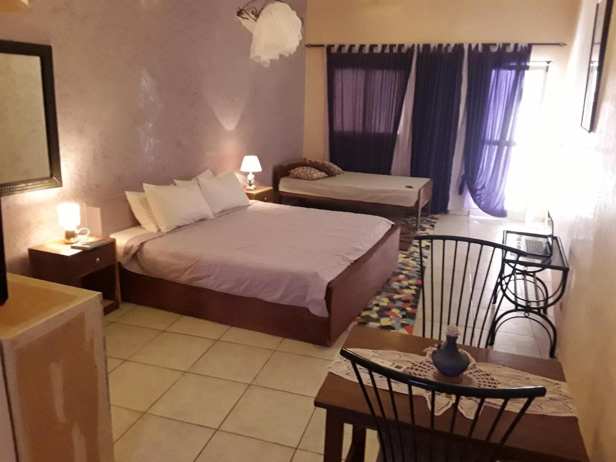 Hotel Grazia Maria M'Bour Exteriör bild