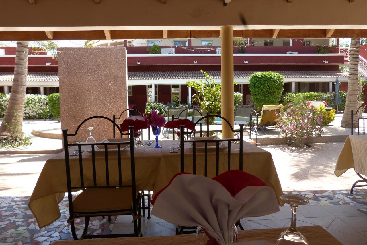 Hotel Grazia Maria M'Bour Exteriör bild